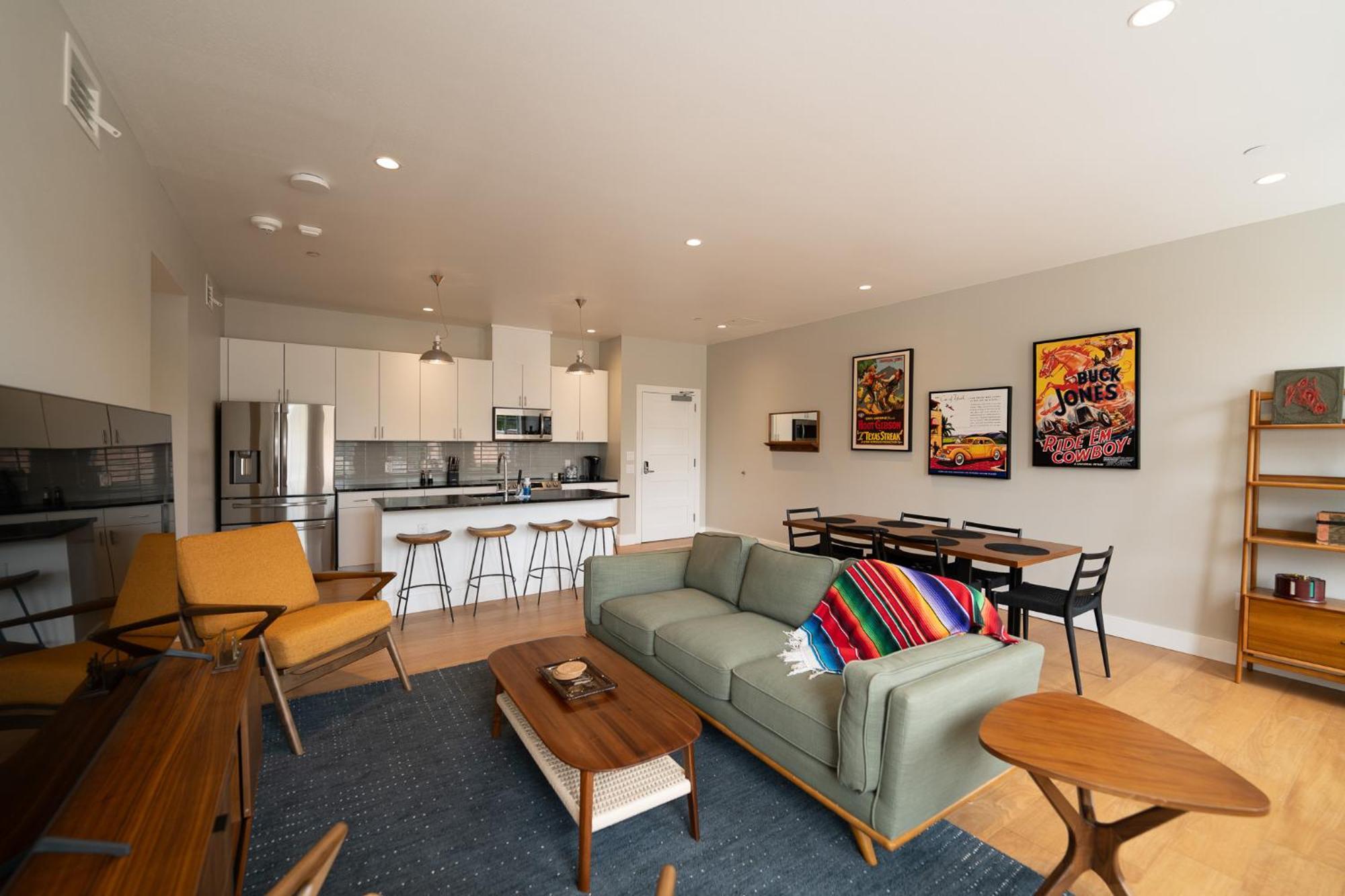 Western 1924 Luxury Lofts Martindale Экстерьер фото
